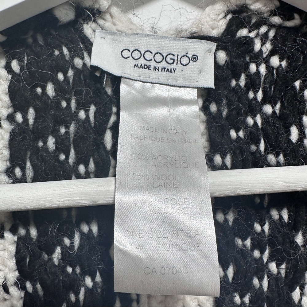 Cocogio Black, Blue, White Wool Blend Knit Cardigan One Size - Picture 2 of 7